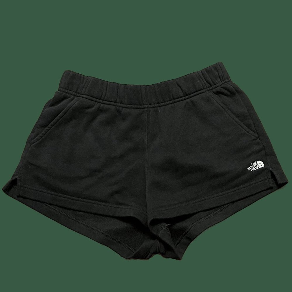 THE NORTH FACE Half Dome Logo Womens Sweat Shorts